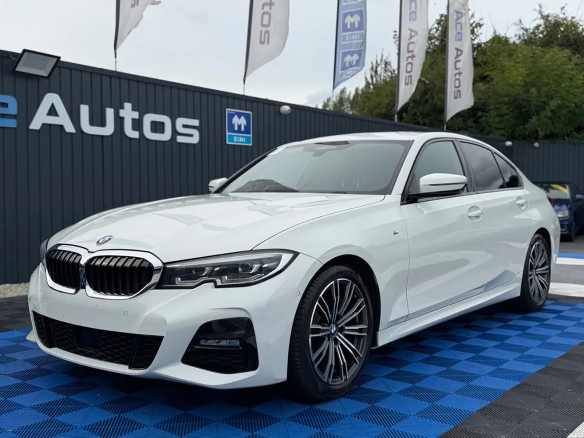 BMW 3-Series 320i - M-SPORT - 2.0L PETROL - AUTO - - Image 3