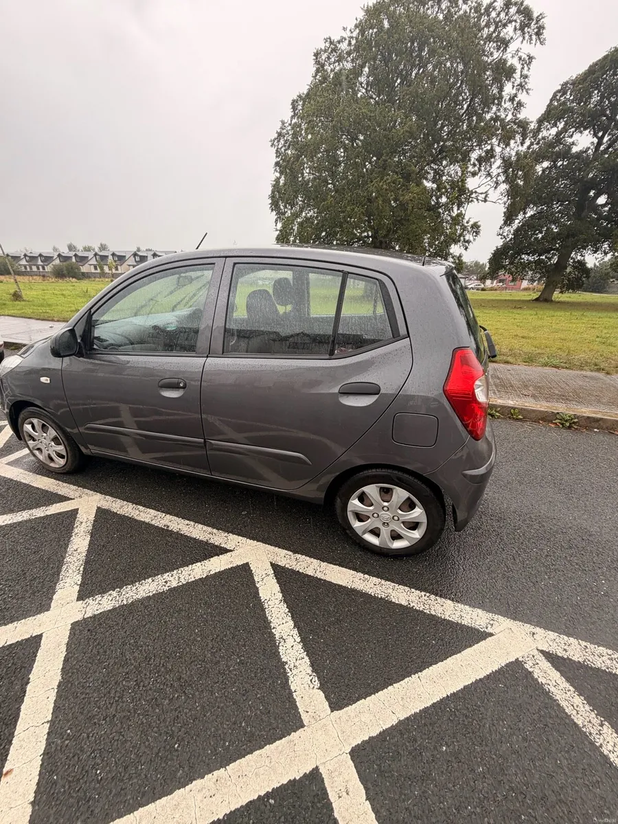 Hyundai i20 2013-only 79,000km excellent condition - Image 2