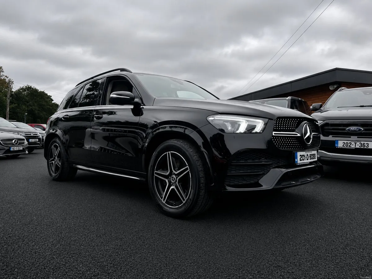 Mercedes GLE 300 7 SEATER AMG NIGHT PACK - Image 1
