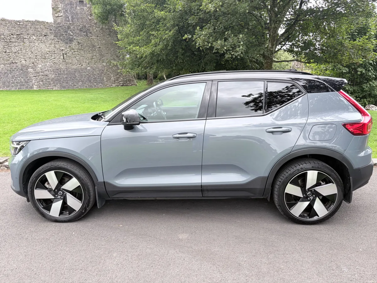 Volvo XC40 2023 Huge spec & Low Mileage - Image 3