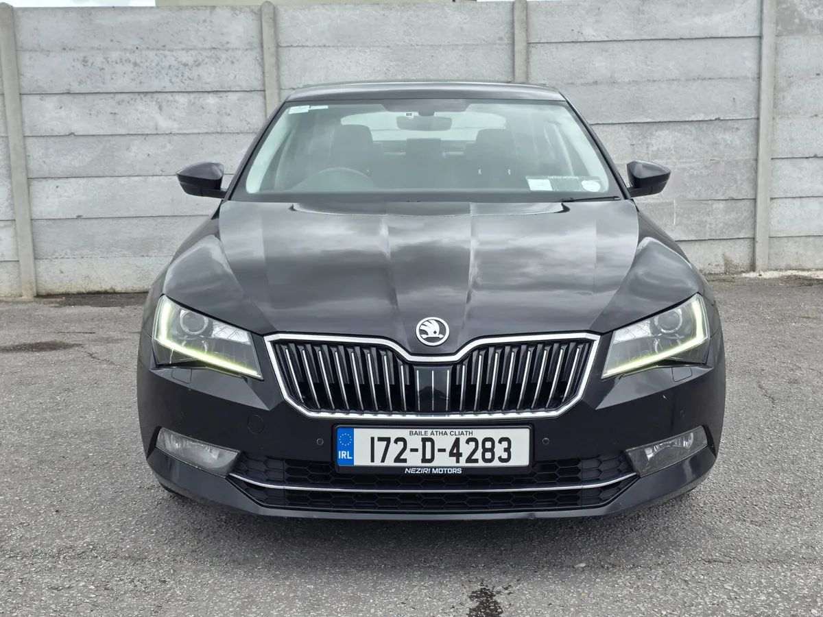 Skoda Superb 2.0 TDI 150bhp Style DSG - Image 2