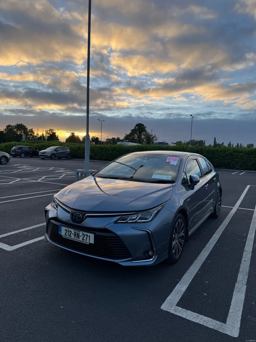 Toyota Corolla 2021 - Image 2