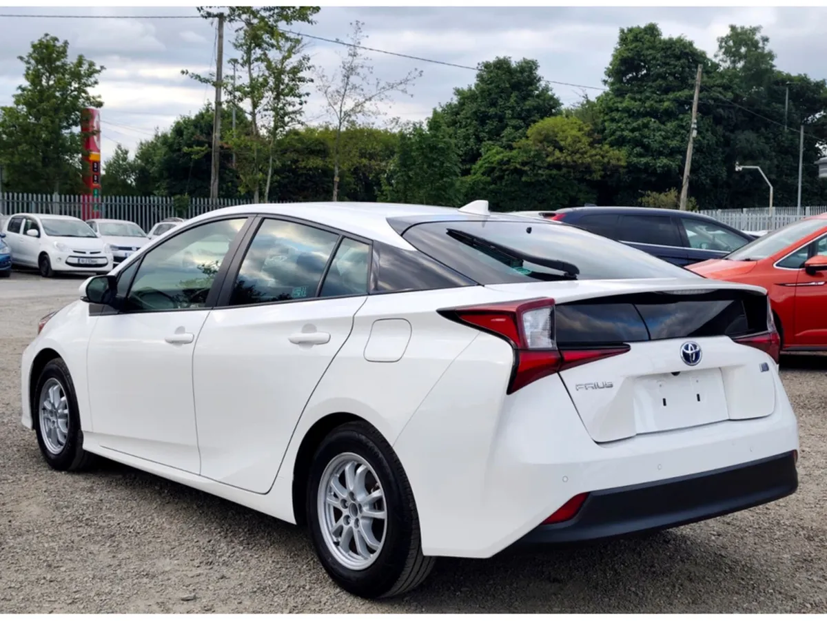 Toyota Prius 1.8L Petrol Hybrid Auto - Cruise Cont - Image 6