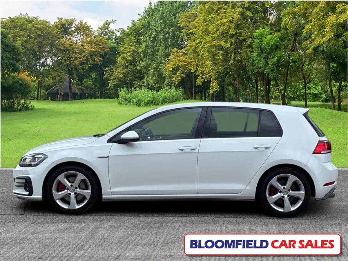 Volkswagen Golf 2.0 GTI , DSG // PRISTINE - Image 4