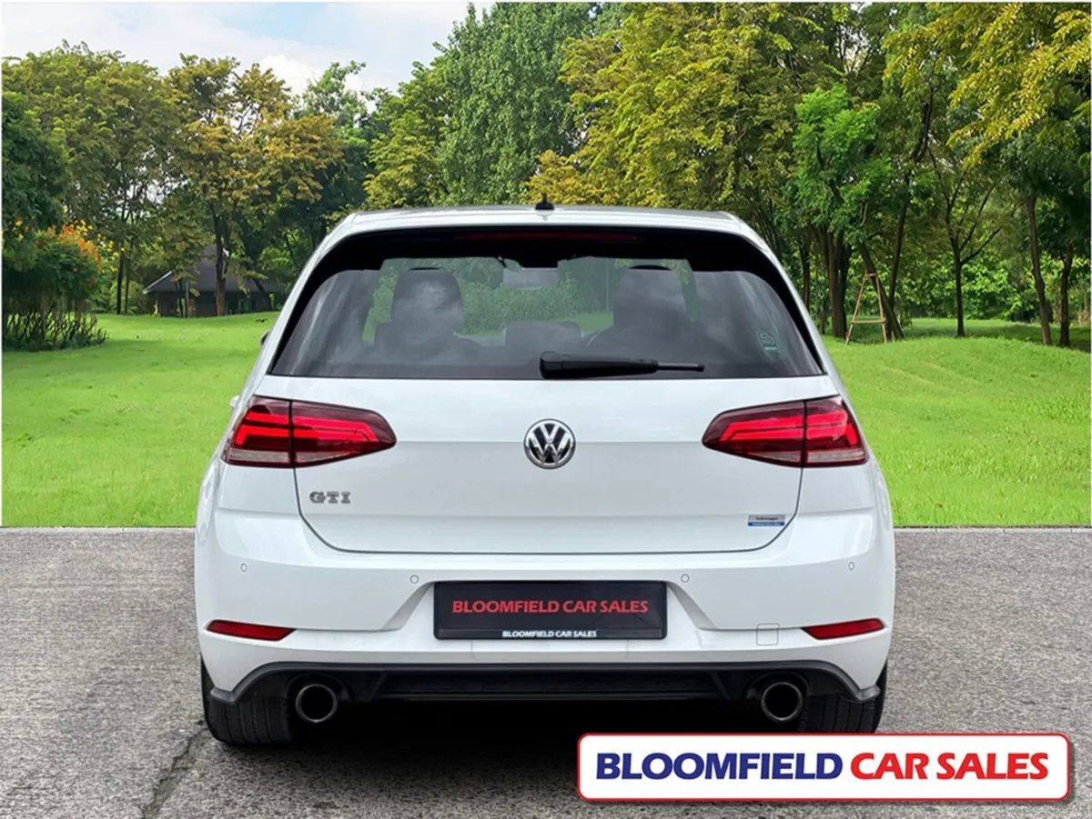 Volkswagen Golf 2.0 GTI , DSG // PRISTINE - Image 6