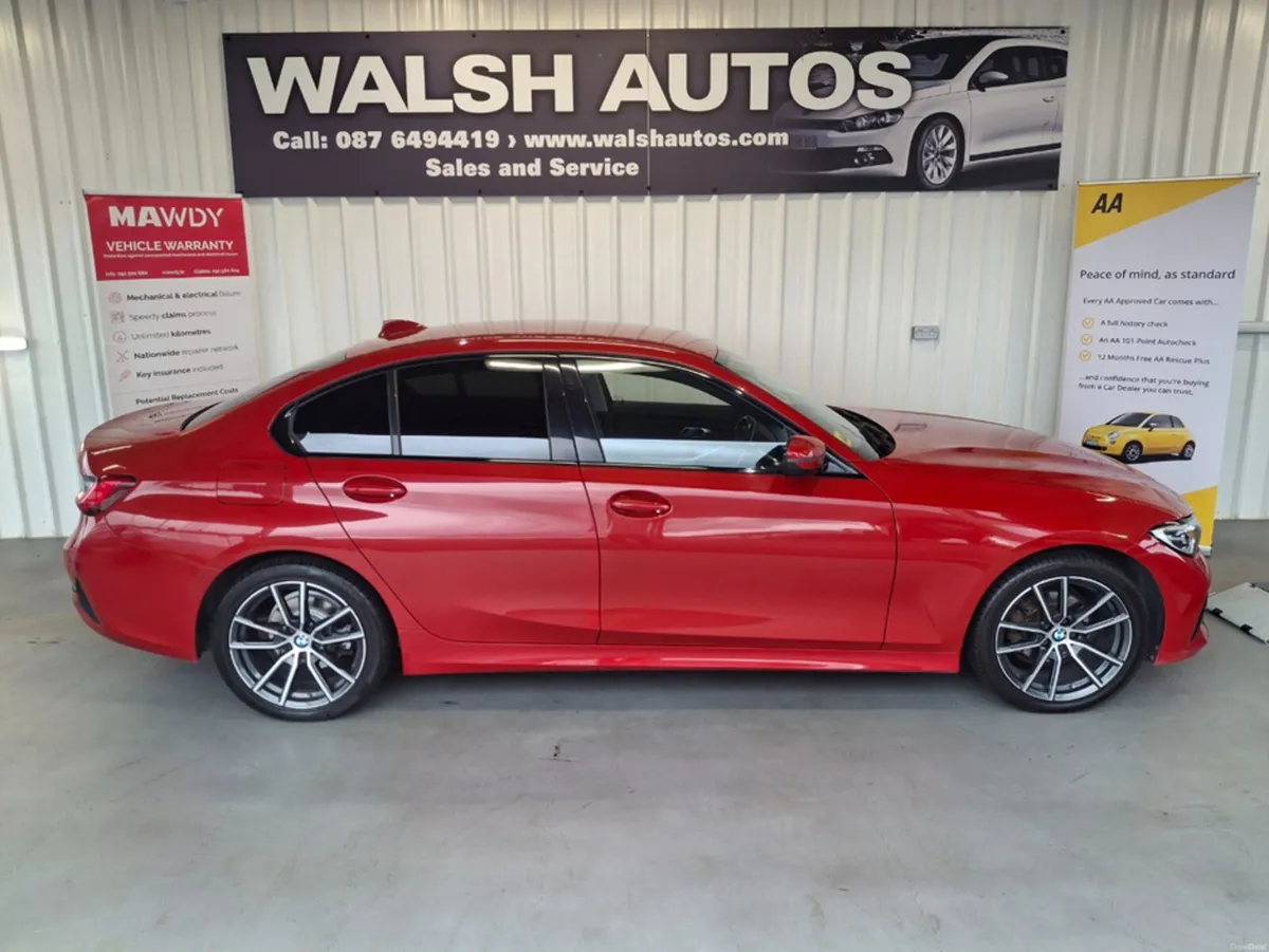 BMW 3-Series D SPORT 3SSG 4DR AUTO - Image 3