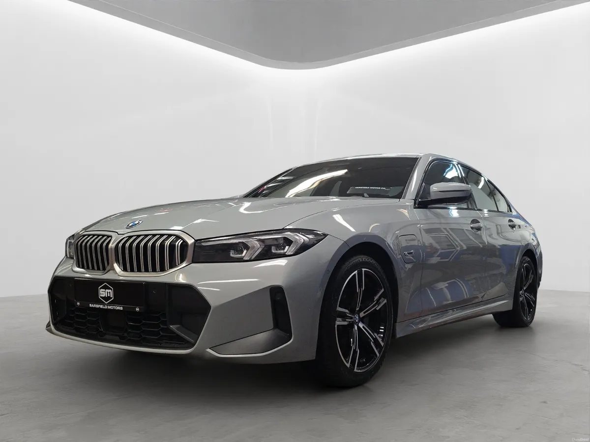2023 BMW 330E M-SPORT AUTO. - Image 3
