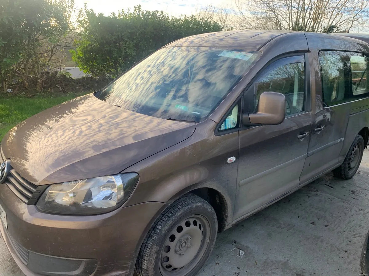 Volkswagen Caddy Maxi Life 2012 - Image 3