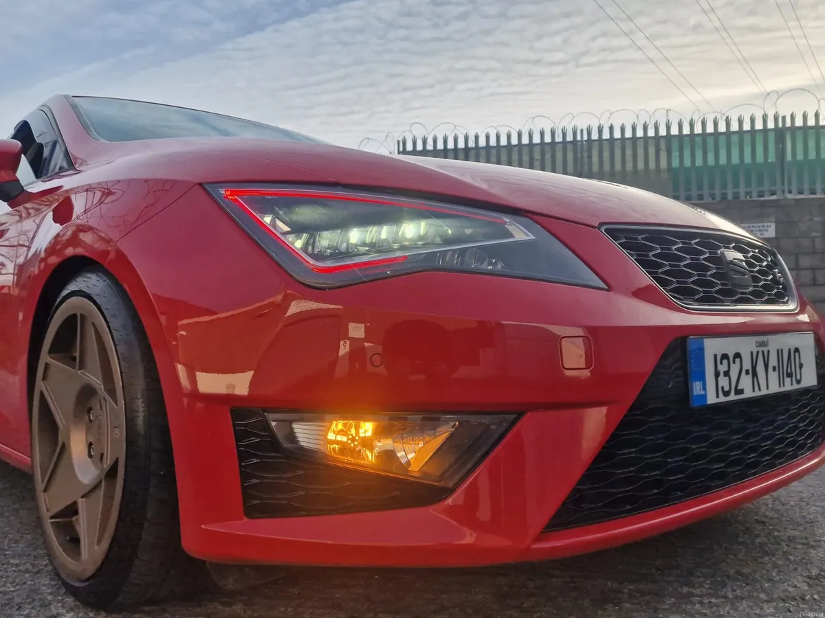 Seat leon.new nct08/2027. sale or swap - Image 5