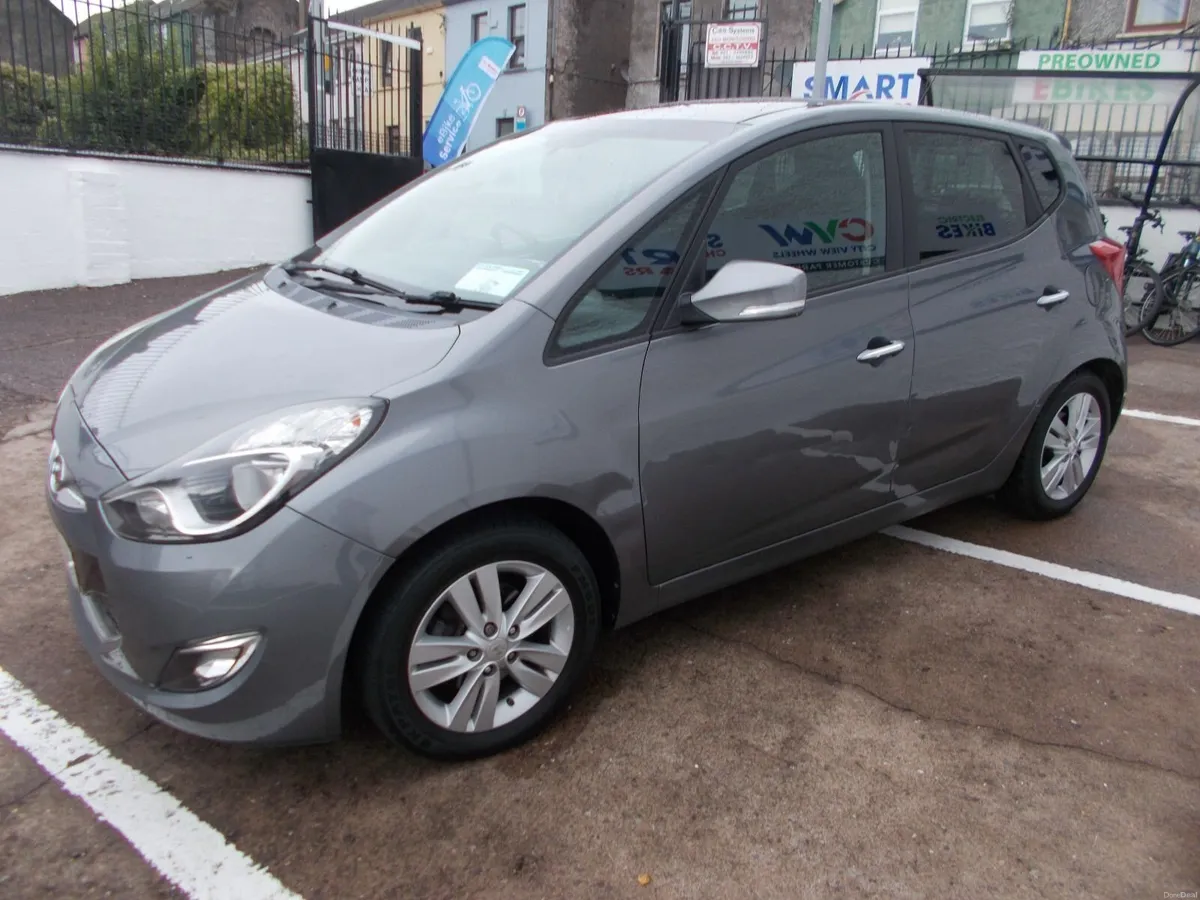 Hyundai ix20 2014 - High Specification - Image 3