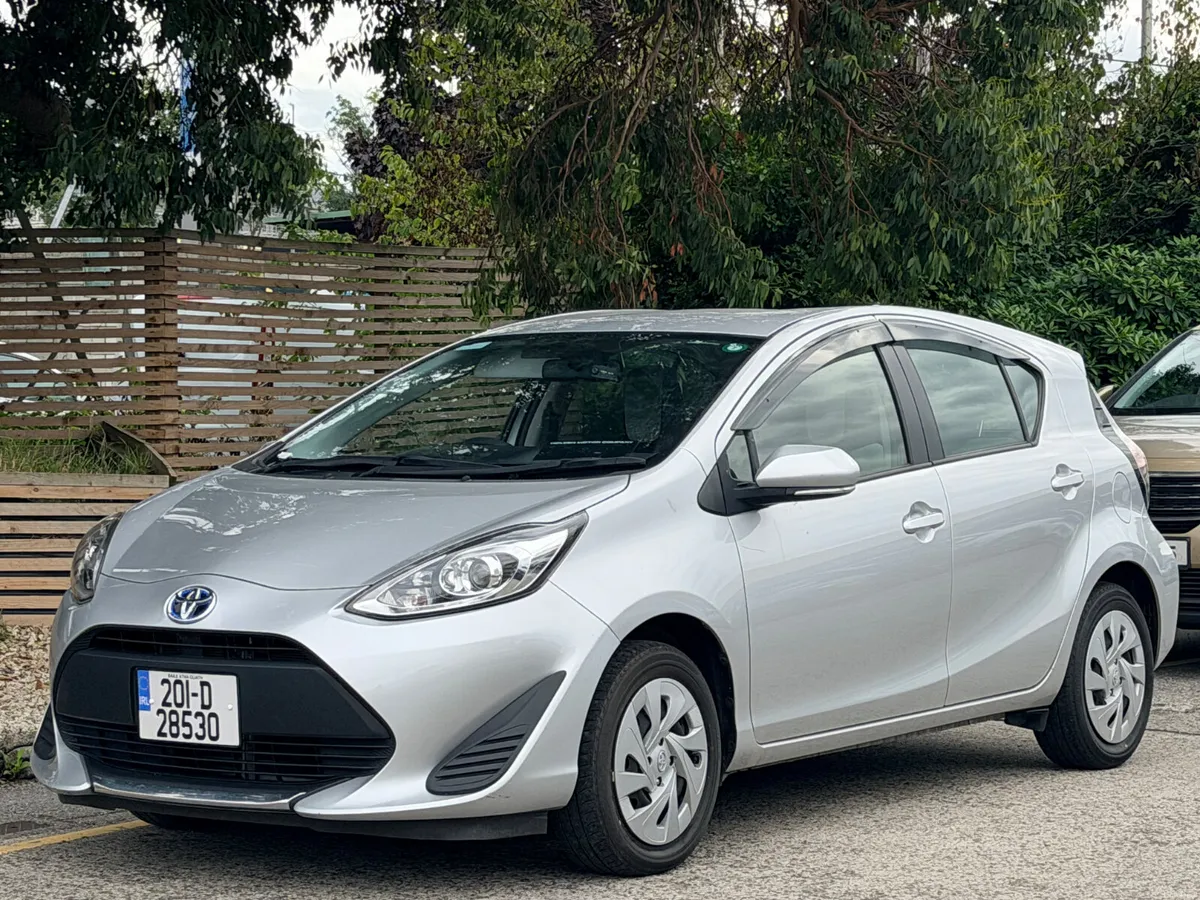 2020 TOYOTA AQUA - Image 1