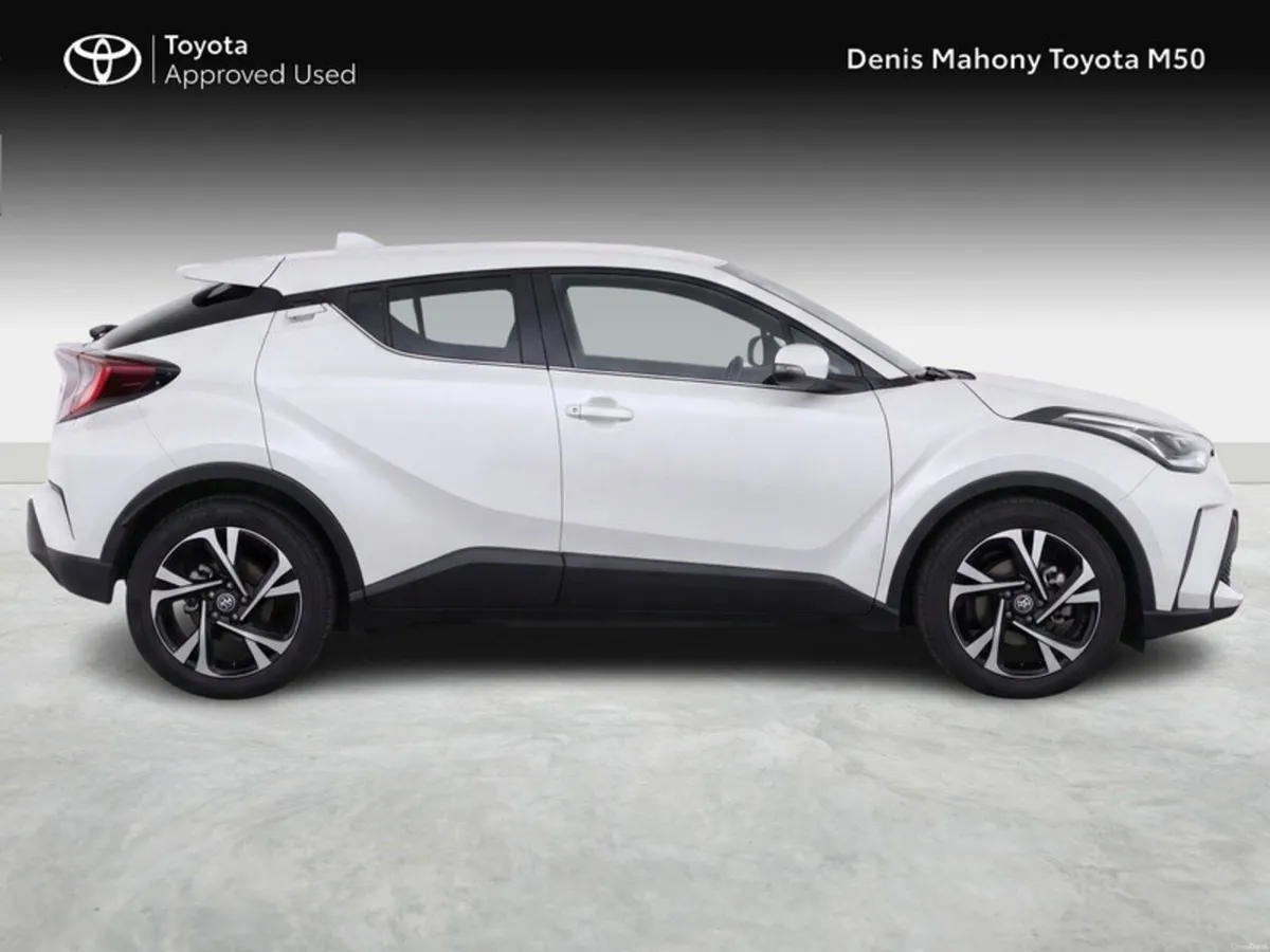 Toyota C-HR Sport Hybrid - Image 3