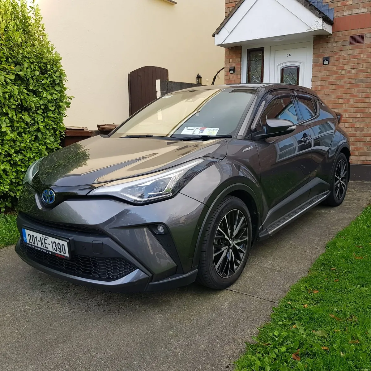 Toyota C-HR SOL  2020 - Image 4