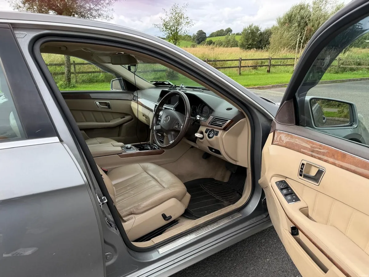 Mercedes  E250 CDI 204HP NEW NCT 06-27!TAX €280 - Image 6
