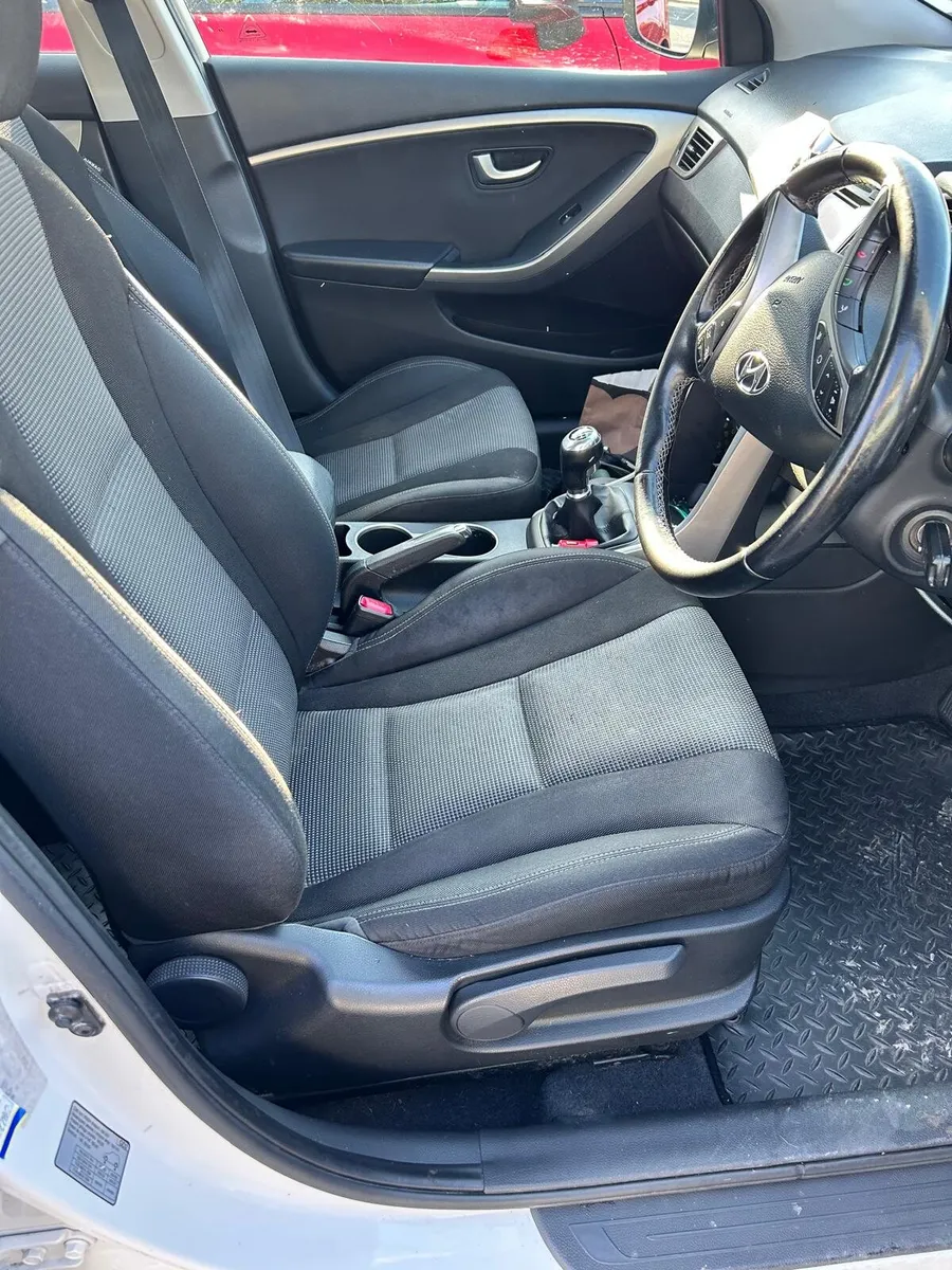 Hyundai i30 2014 - Image 5