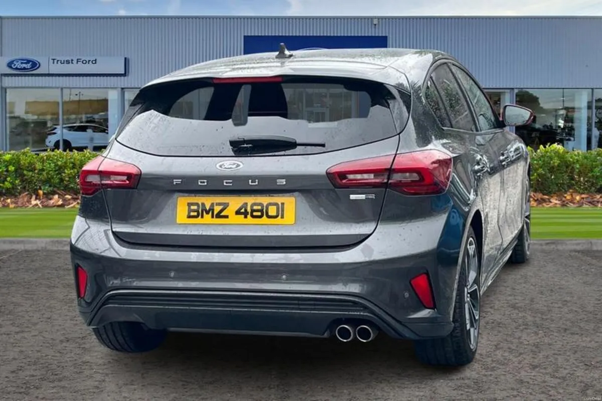 Other Other 1.0 EcoBoost Hybrid mHEV 155 ST-Line X - Image 4