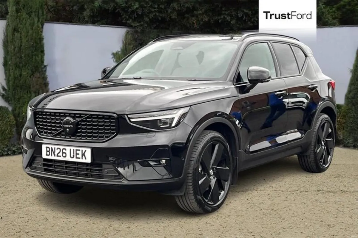 Volvo Other 2.0 B4P Plus Pro Black Edition 5dr Aut - Image 5