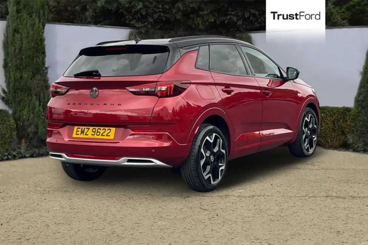 Vauxhall Grandland 1.2 Turbo Ultimate SUV 5dr Petr - Image 4