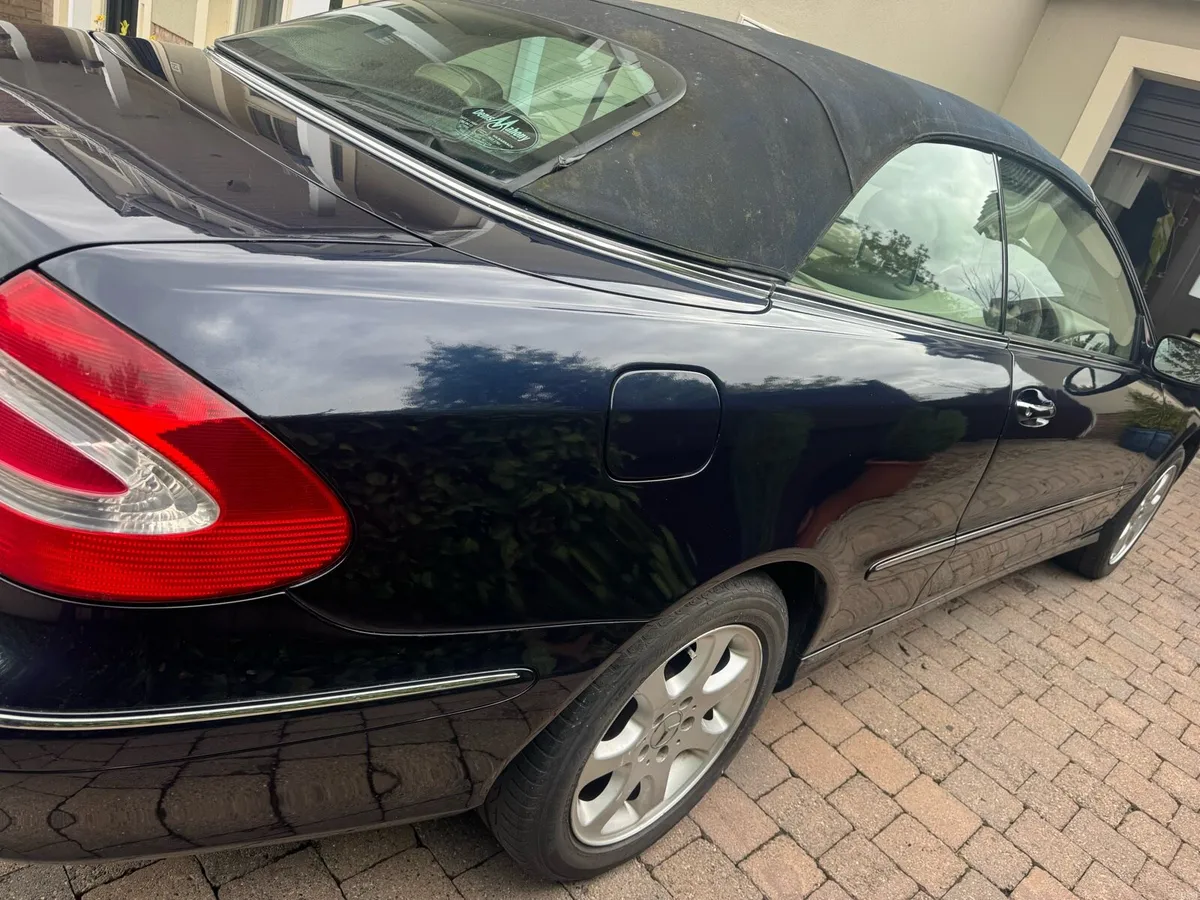 Mercedes CLK200 Convertible - Image 5