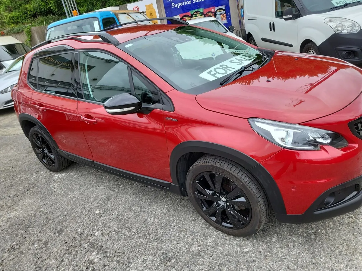 Automatic Peugeot 2008, GT LINE - Image 4