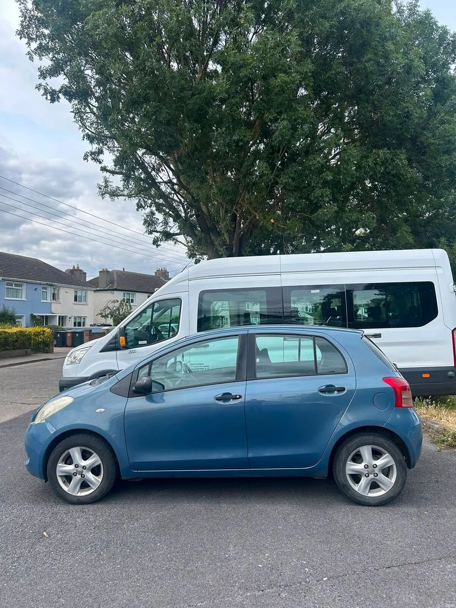 Car - Image 3