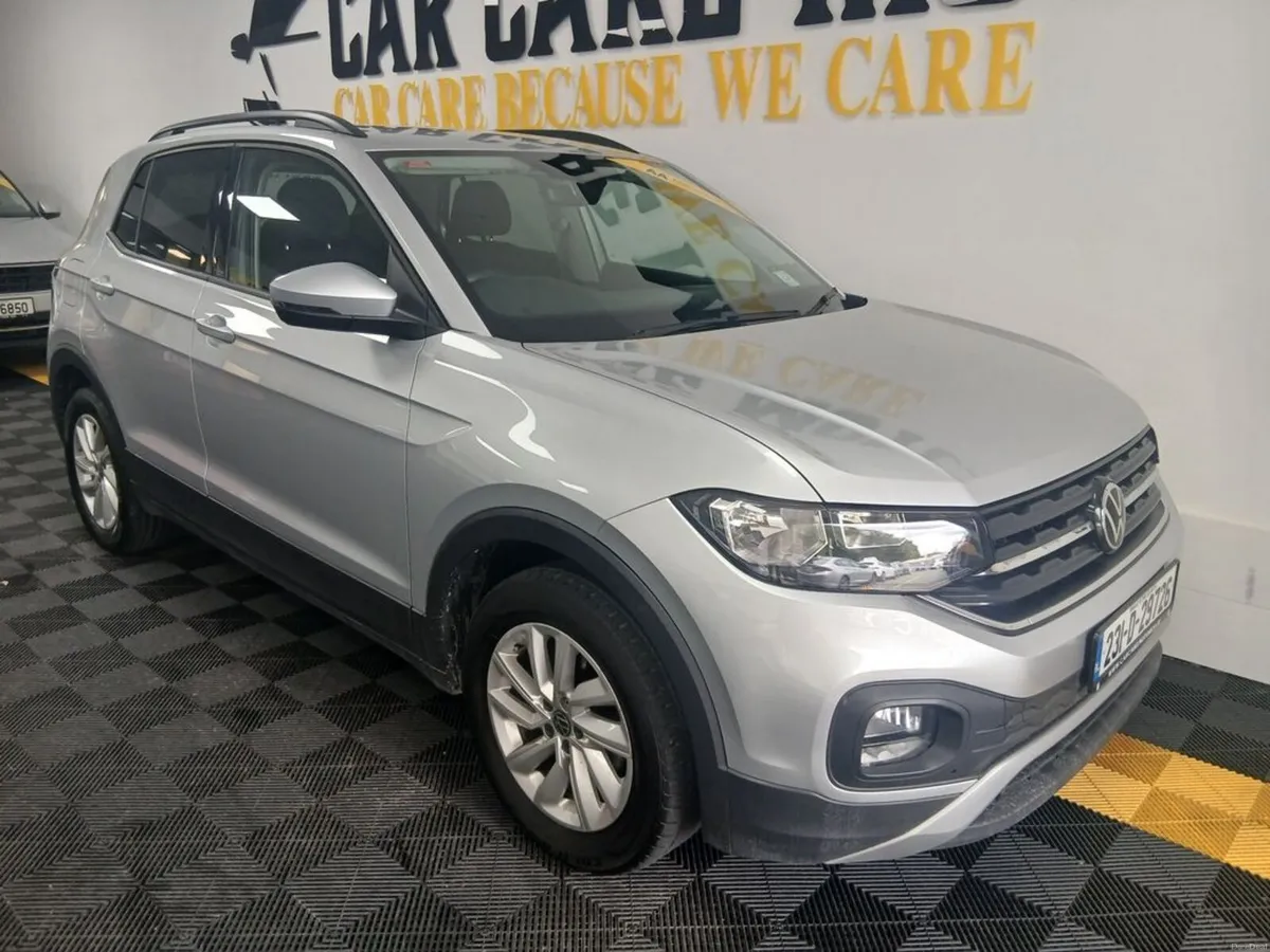 Volkswagen T-Cross Life 1.0 TSI D7F 110HP - Image 1