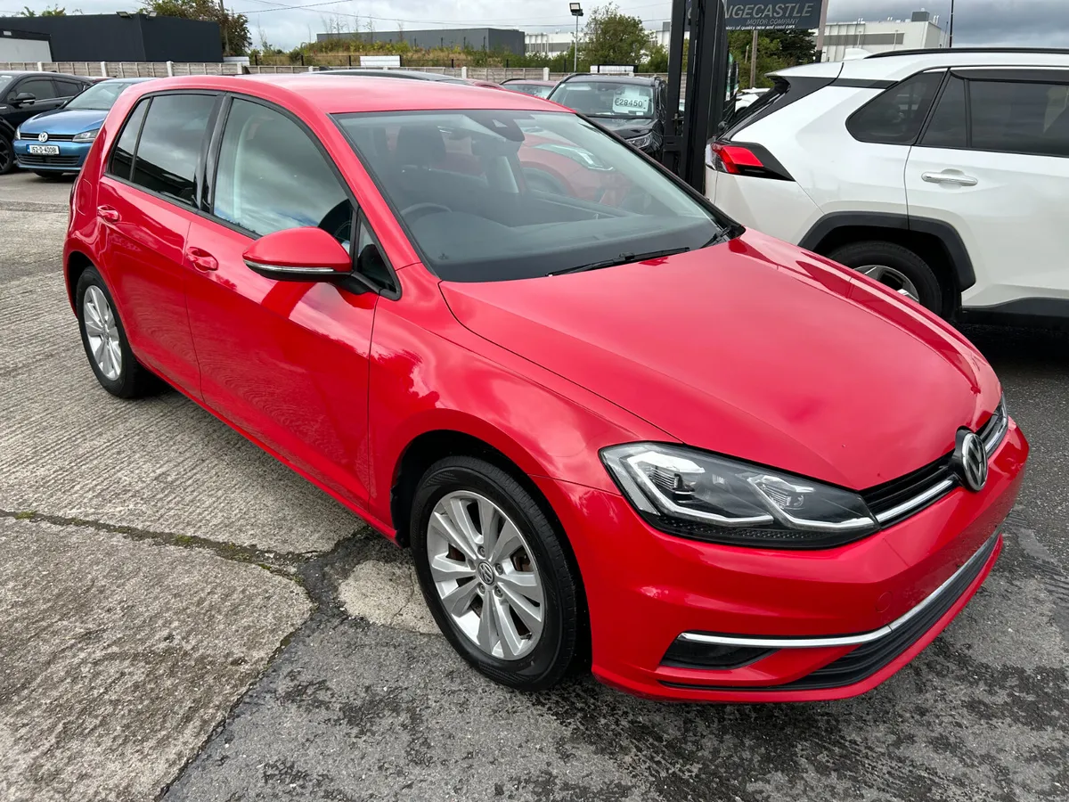 VOLKSWAGEN GOLF 2017, 1.2 TSI 5DR AUTO LOW KM - Image 1