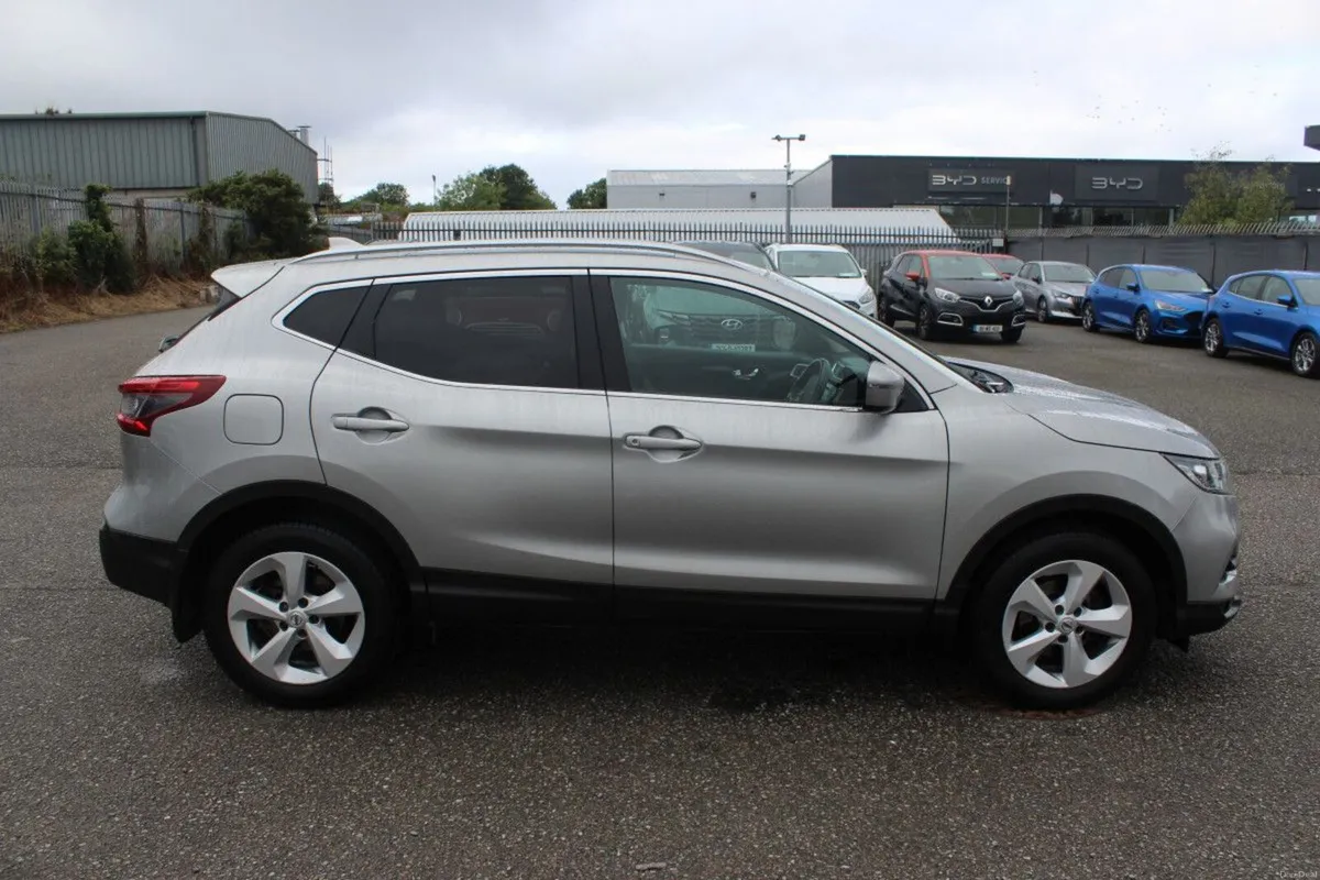 Nissan Qashqai 1.2 PET SV - TENDER 35 - Image 2
