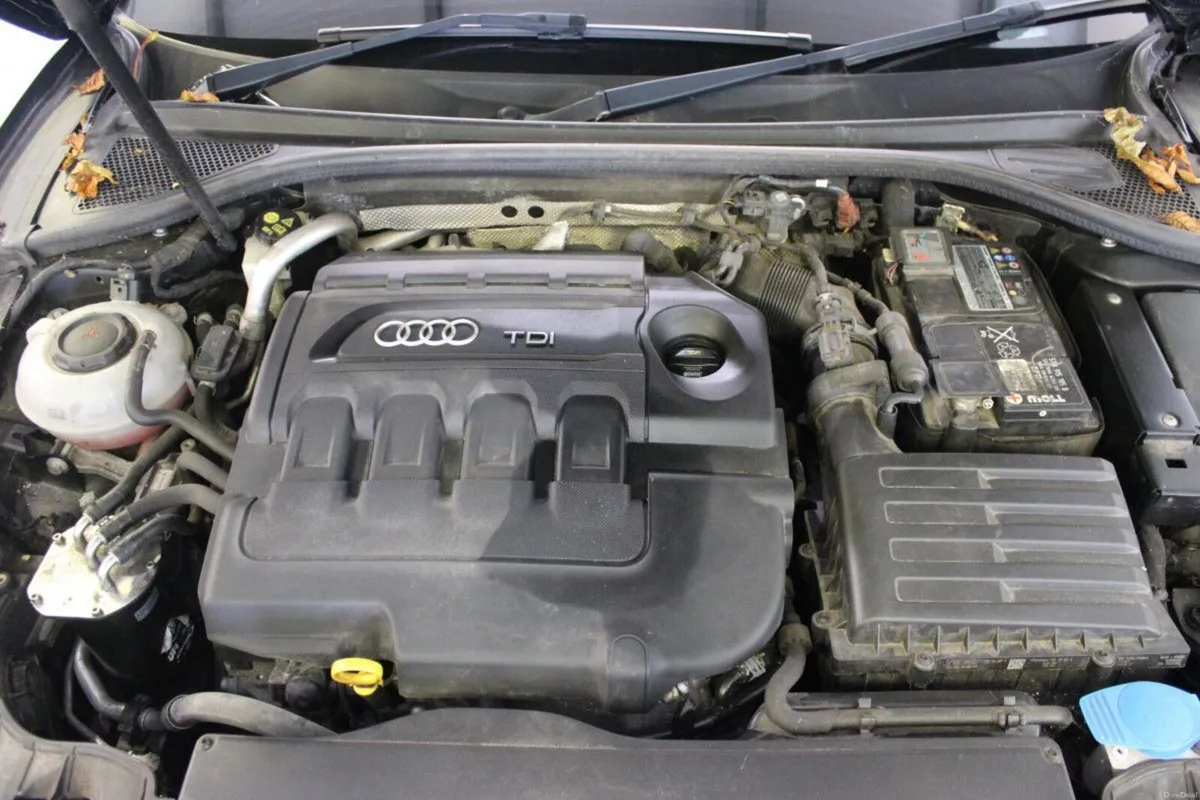 Audi A3 1.6TDI 116 SE - TENER 27 - Image 4