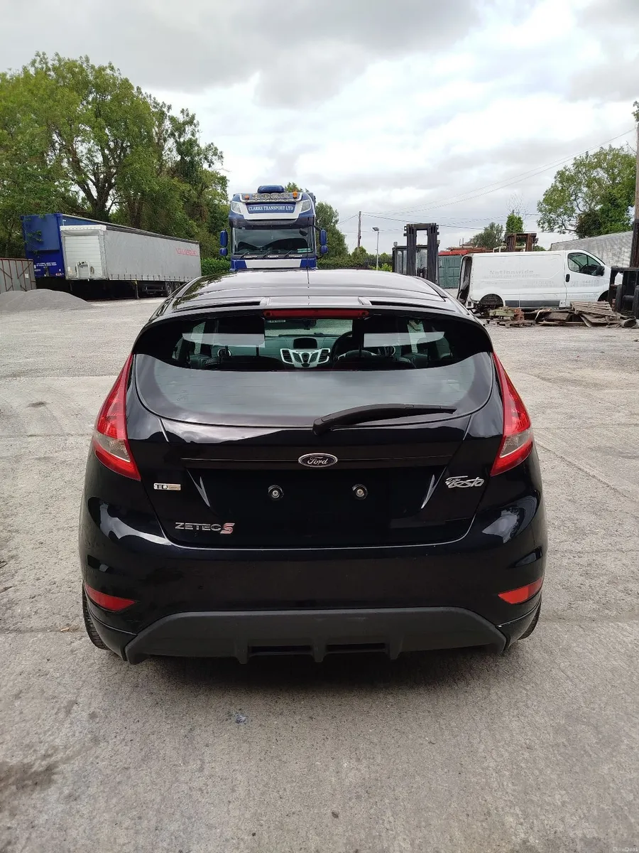 Ford Fiesta 2010 Zetec S - Image 5