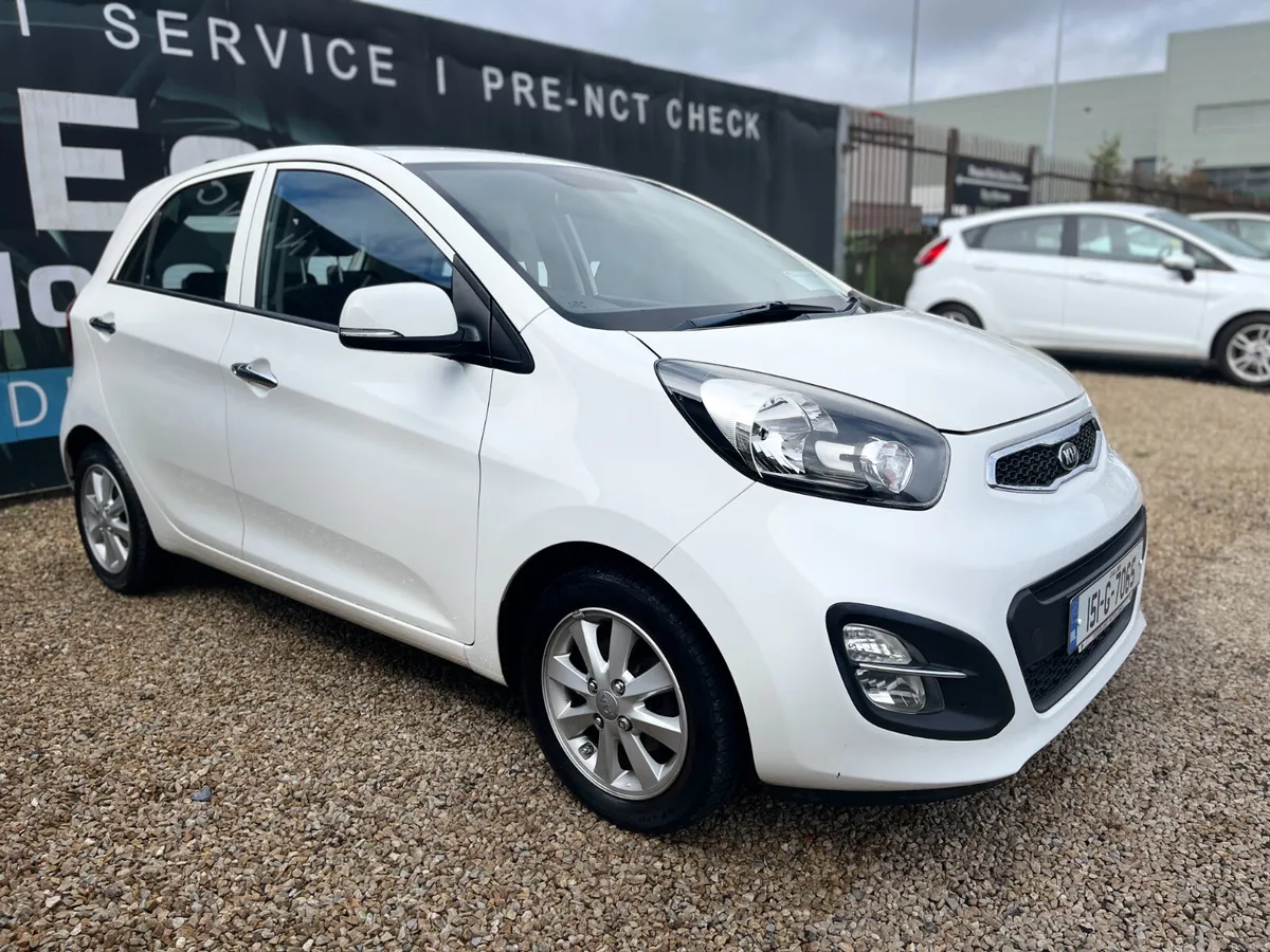 KIA PICANTO 2015 - AUTOMATIC - VERY LOW MILES ! - Image 1