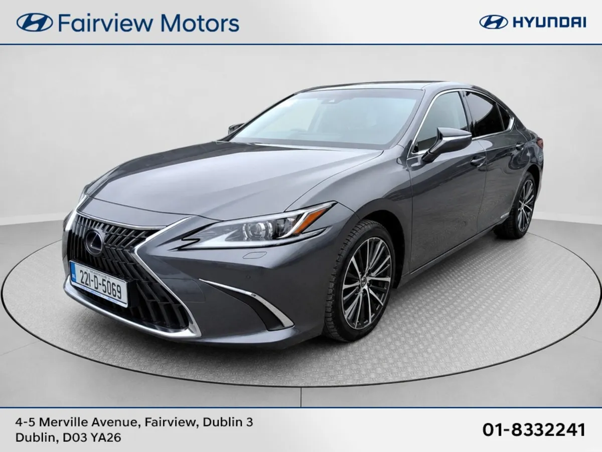 Lexus ES DYNAMICS HYBRID - Image 4