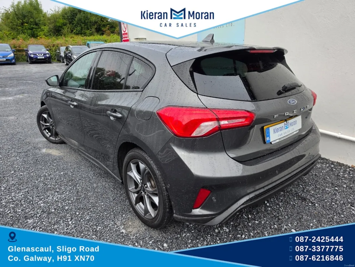 Ford Focus 120PS 5DR ST-LINE - Image 4
