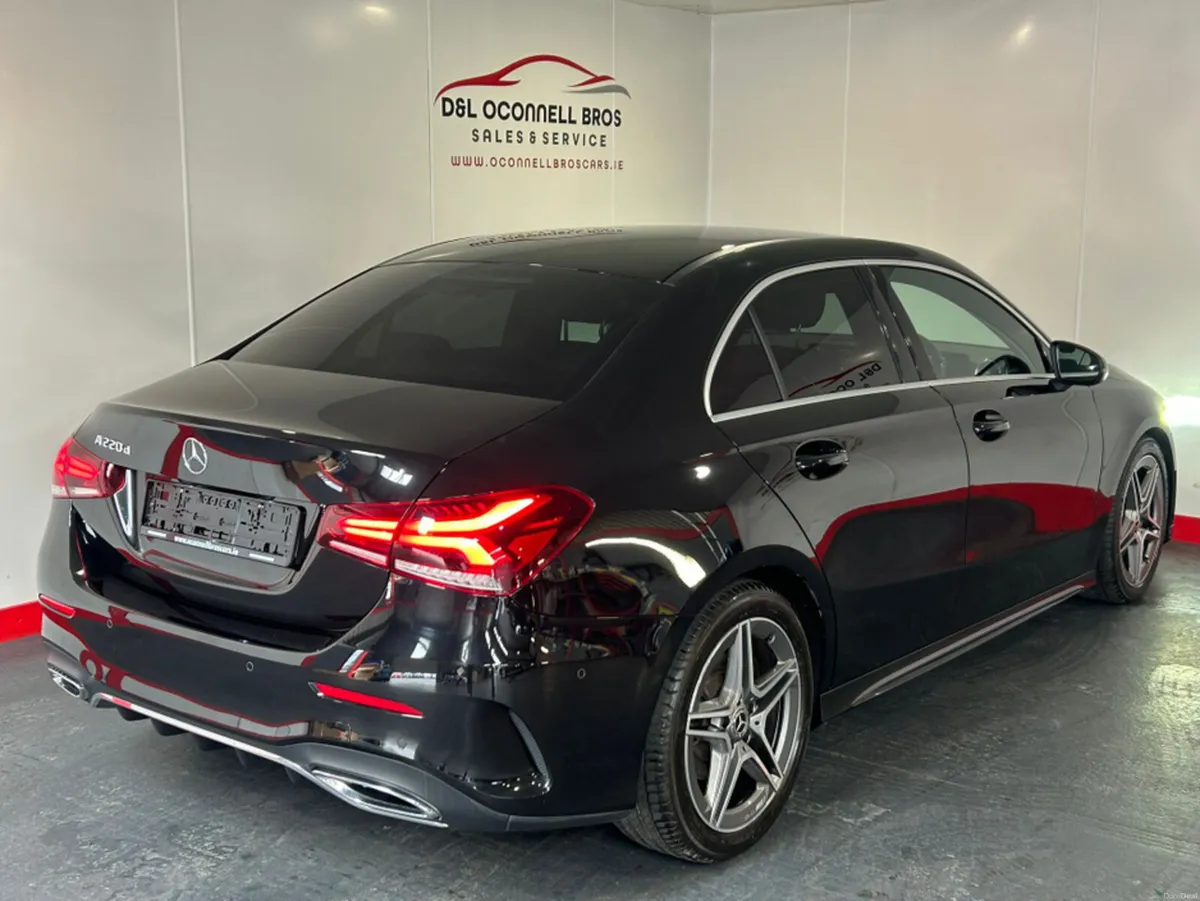 Mercedes-Benz A-Class A220 D AMG LINE EXECUTIVE SA - Image 6