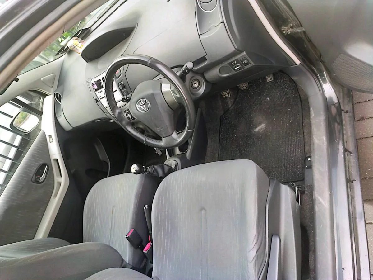 Toyota Yaris for sale - Image 5