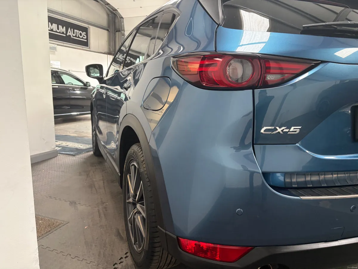 Mazda CX-5 2018. 2.2D. PLATINUM - Image 3