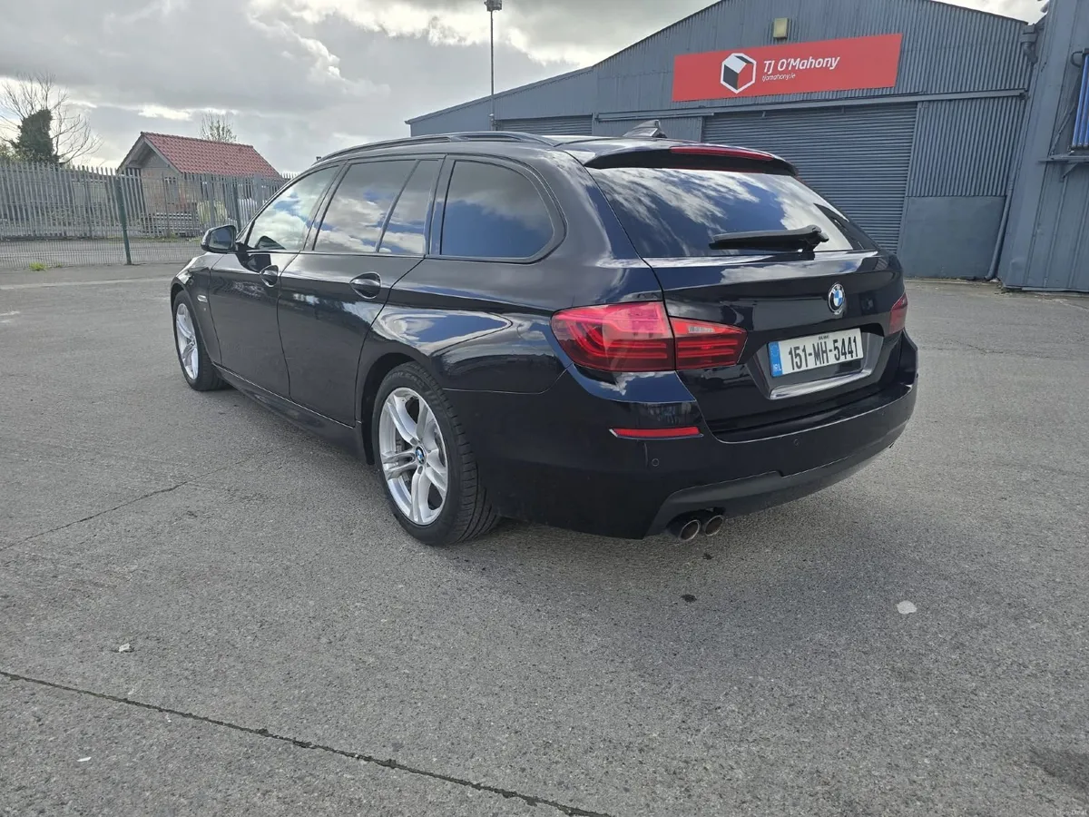 BMW 5-Series 2015 - Image 5