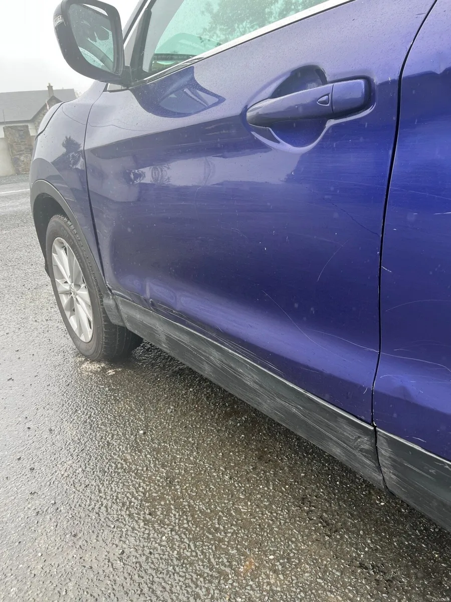 Nissan qashqai 1.5 - Image 4