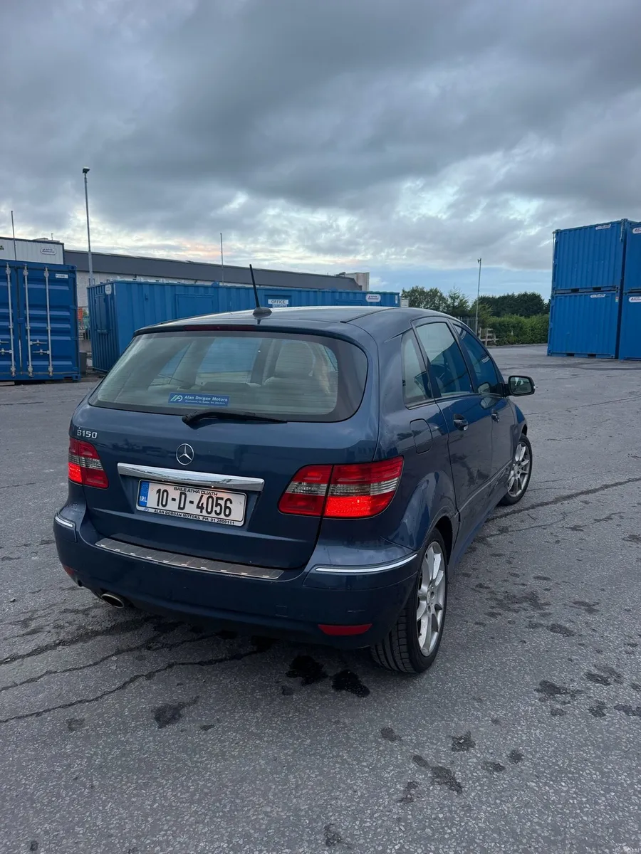 Mercedes B150 low mileage - Image 3