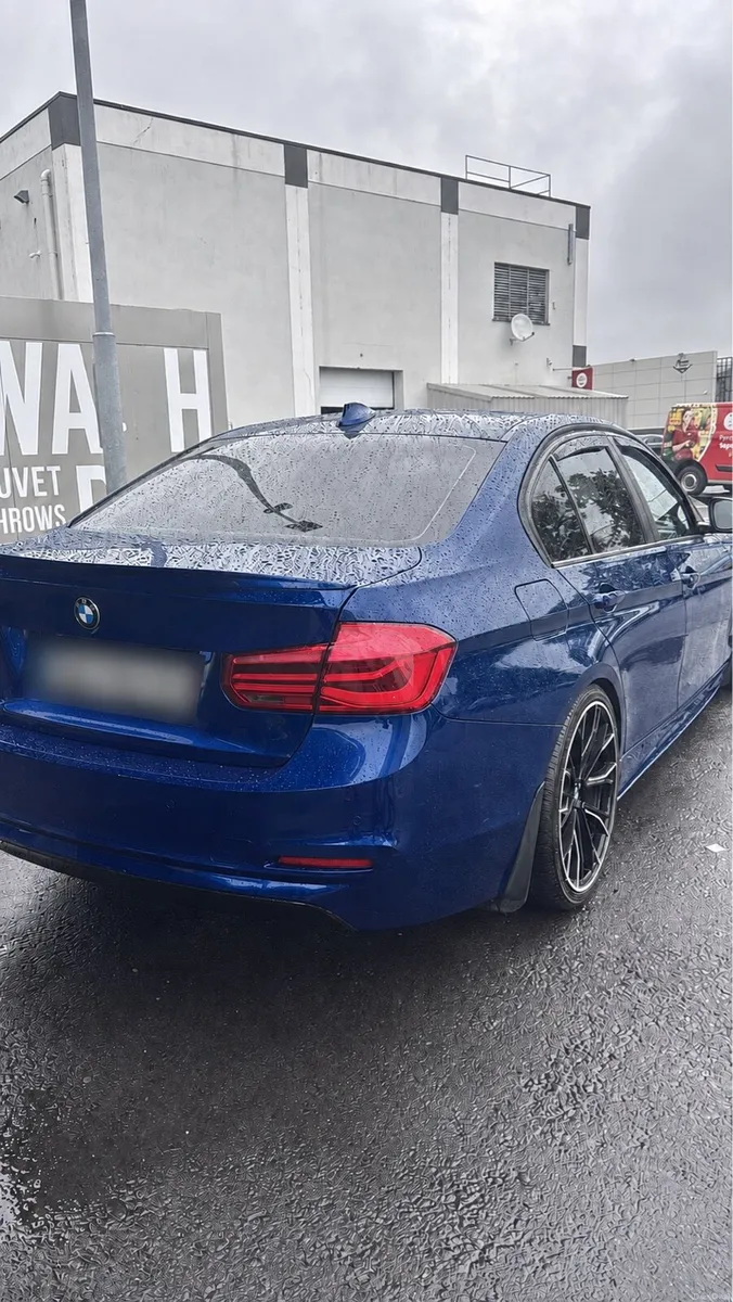 BMW serie3 318 se auto - Image 3