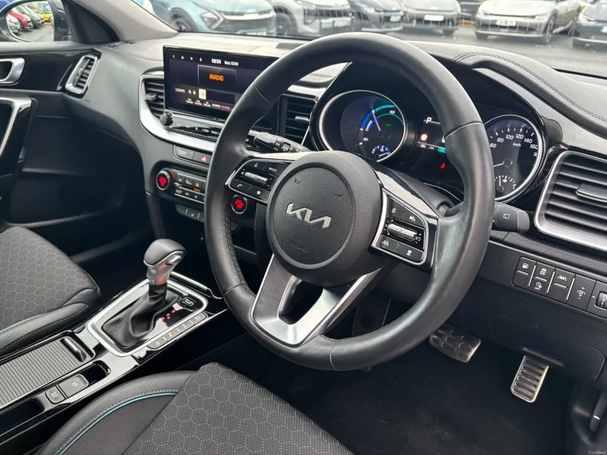 Kia XCeed 1.6 Plug in hybrid - Image 2