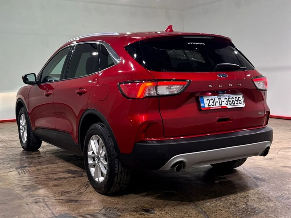 Ford Kuga 2.5 TITANIUM - PHEV - ALLOY WHEELS - CRU - Image 3