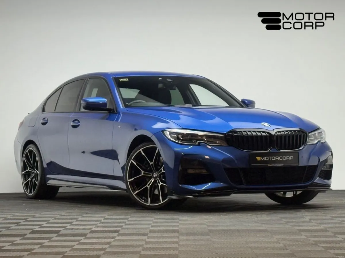 BMW 3-Series 330E M SPORT *HUGE SPEC* - Image 1