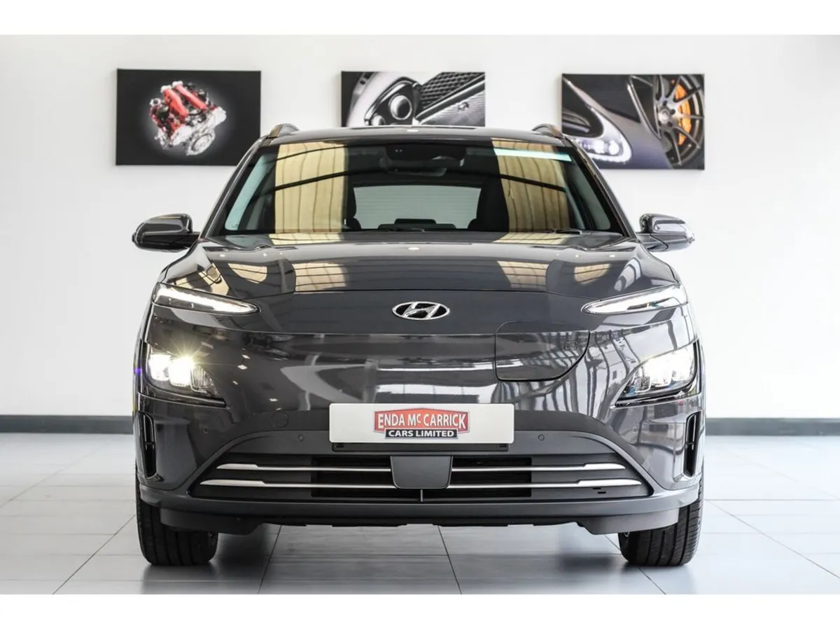 Hyundai KONA Premium EV 136PS - Image 4