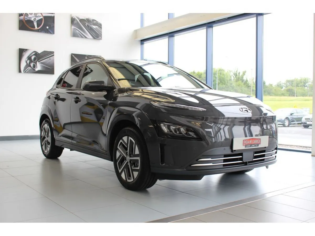 Hyundai KONA Premium EV 136PS - Image 2