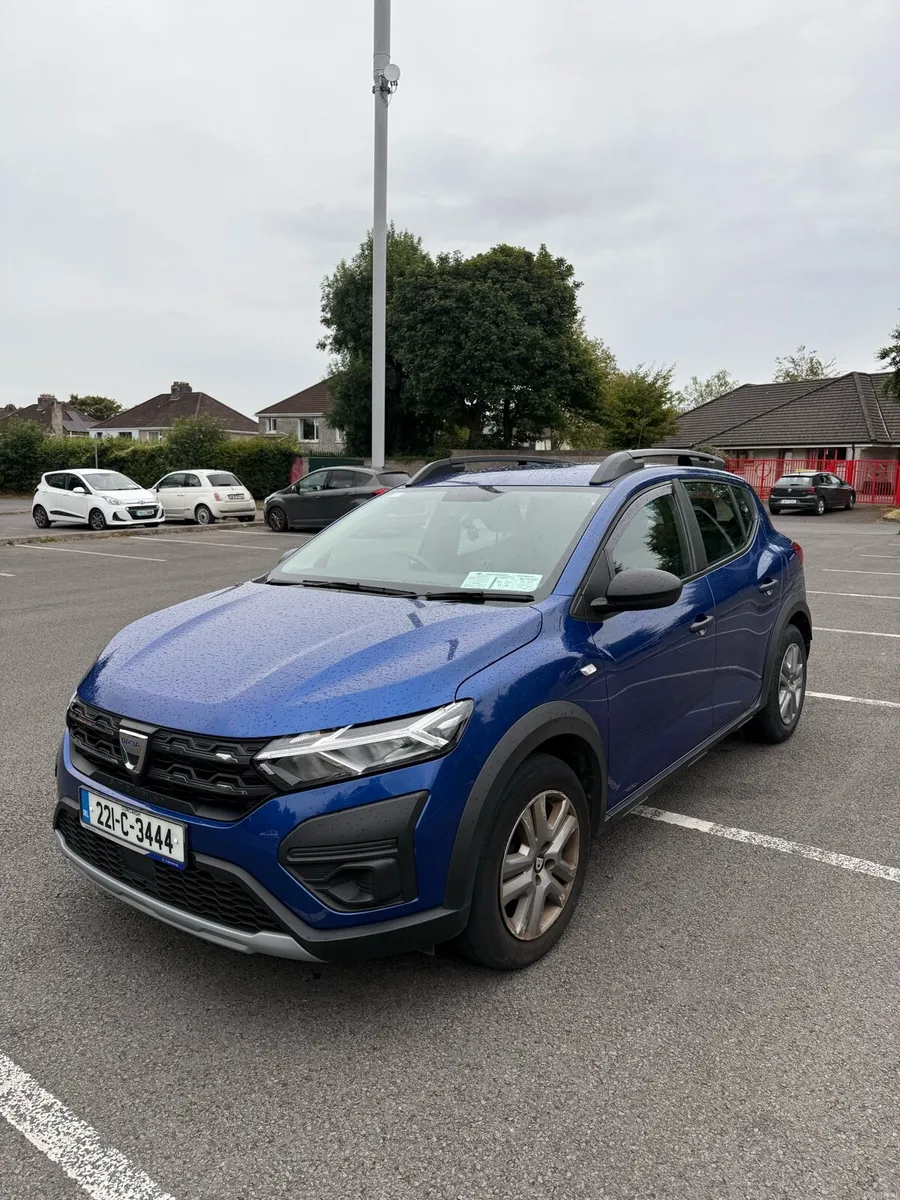 2022 Dacia Sandero Stepway - Image 2