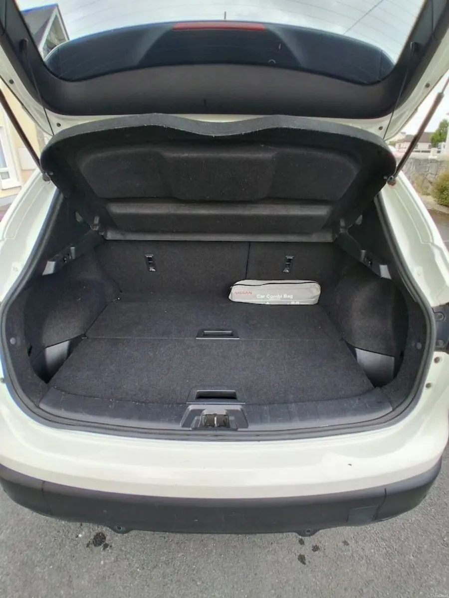 Nissan Qashqai N-Tec+ 1.5 dCi | High Spec | 2015 - Image 4