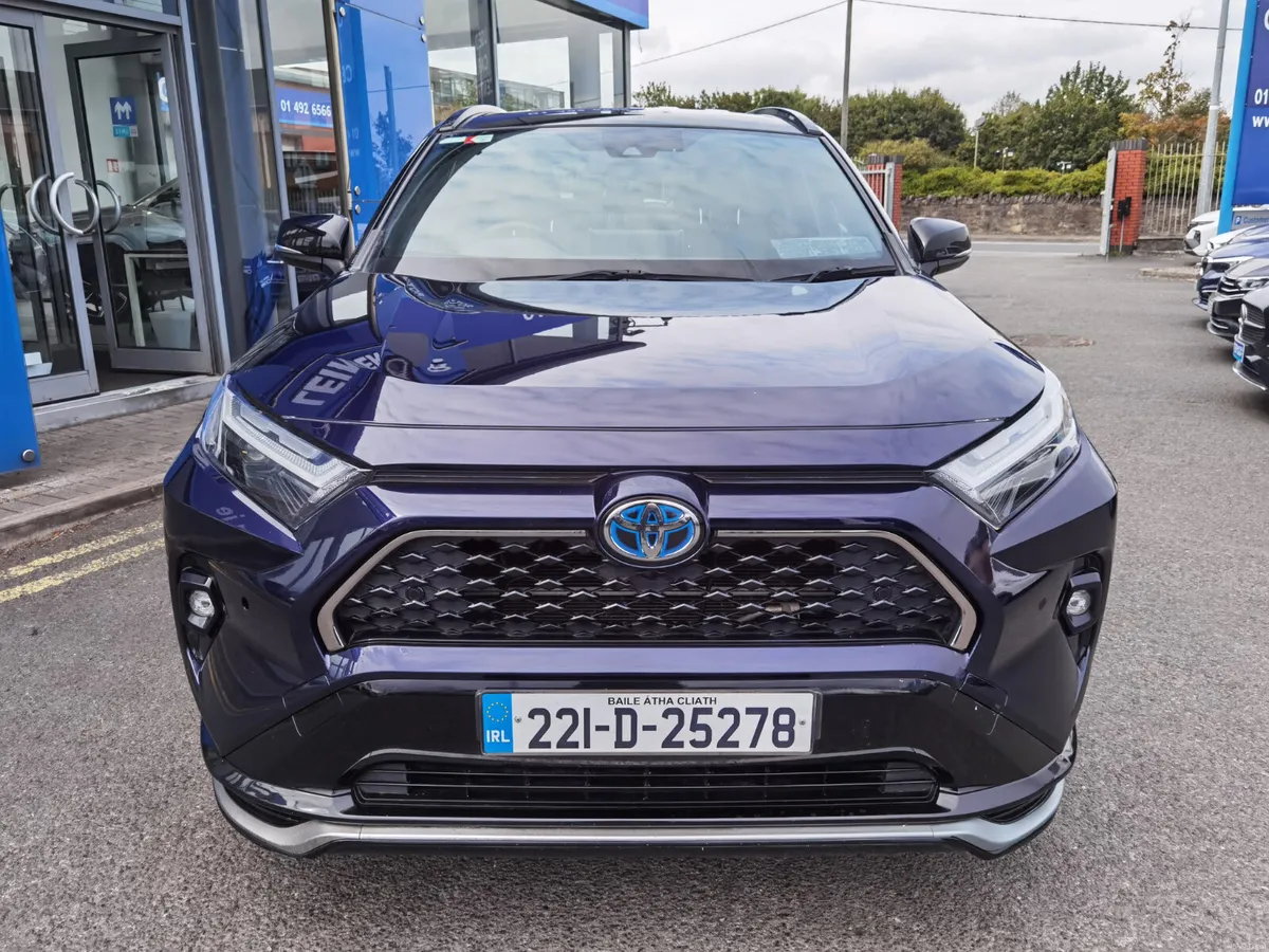 TOYOTA RAV4 2.5 SPORT AUTOMATIC PHEV - Image 2