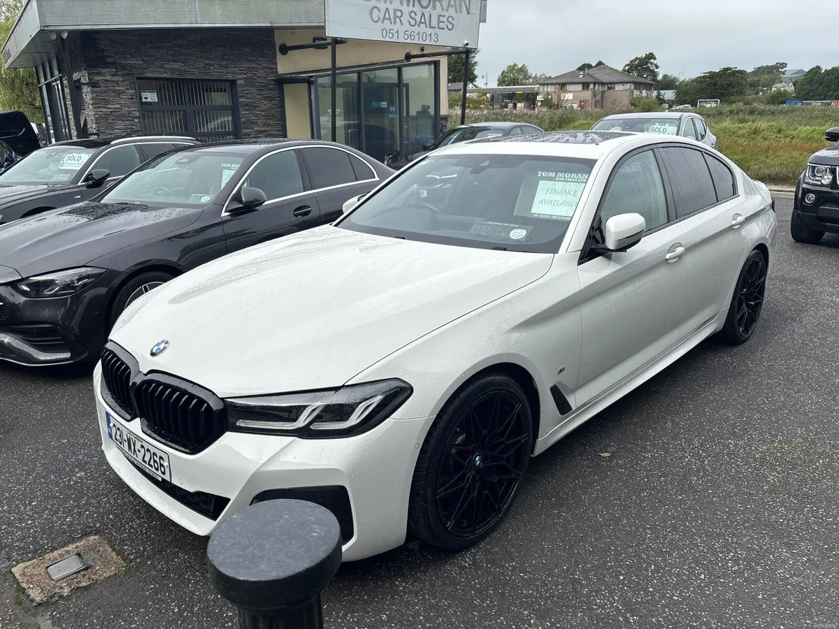 BMW 5-Series 2023 - Image 2