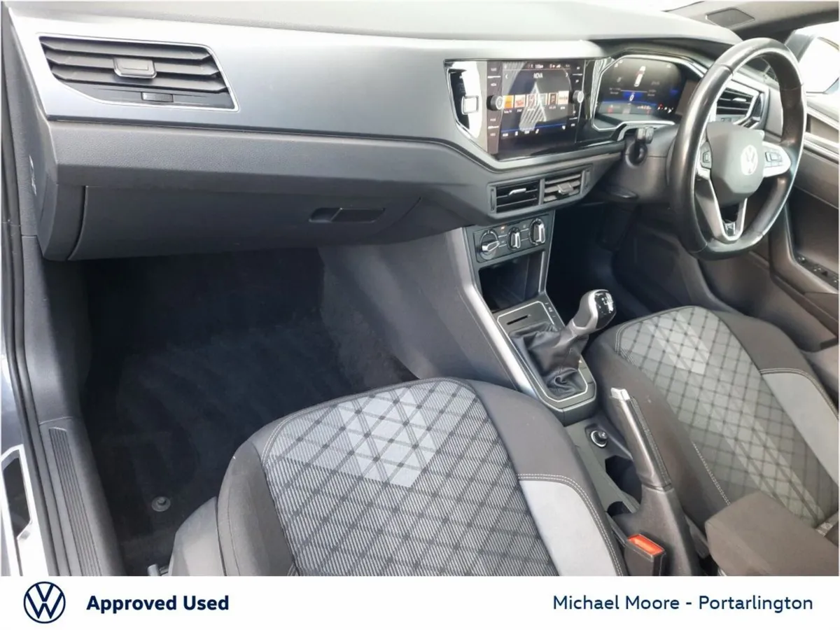 Volkswagen Polo R-LINE 75 1.0 TSI 95HPM5F - Image 4